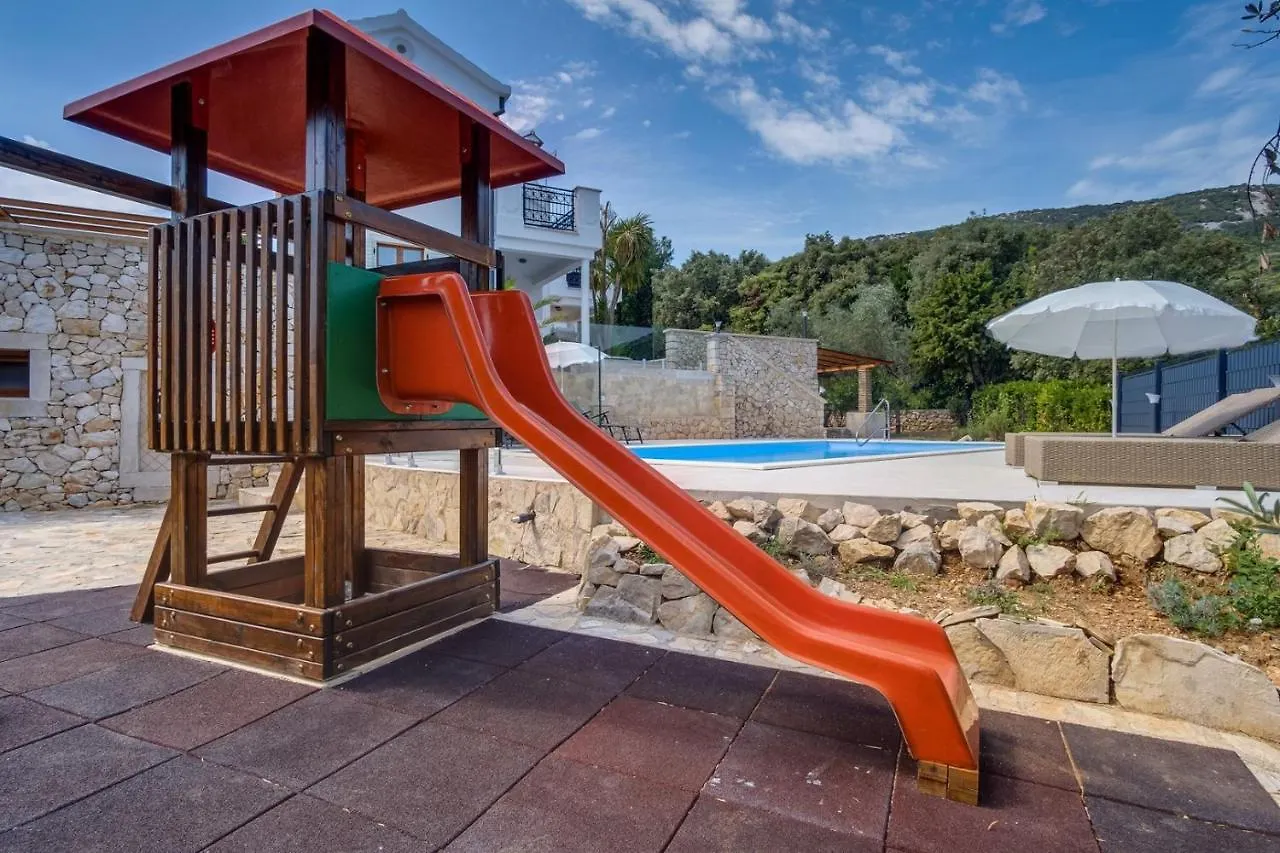 Villa Valerie With Pool And Sea View Croatia