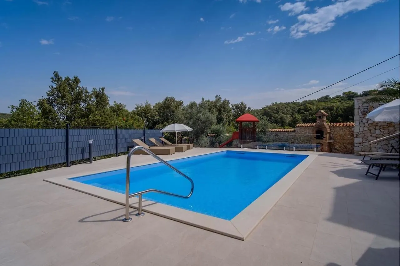 Villa Valerie With Pool And Sea View 0*, Sveti Jakov